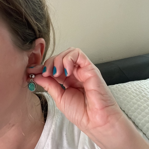 Vintage Sterling Silver Turquoise Earrings - Picture 4 of 4